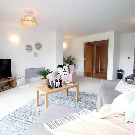 Cathedral Heights By Staybc