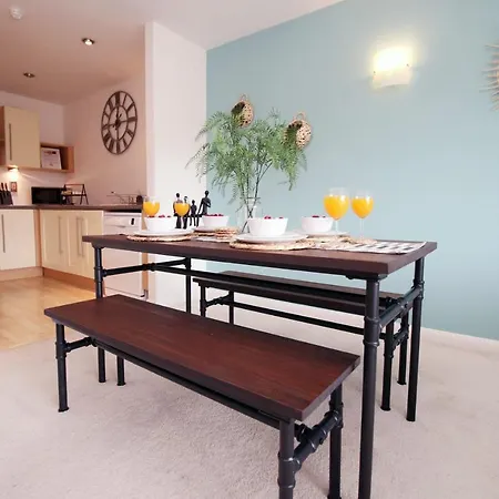 Apartment Cathedral Heights By Staybc Bristol