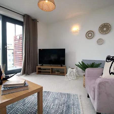 Cathedral Heights By Staybc Apartment *